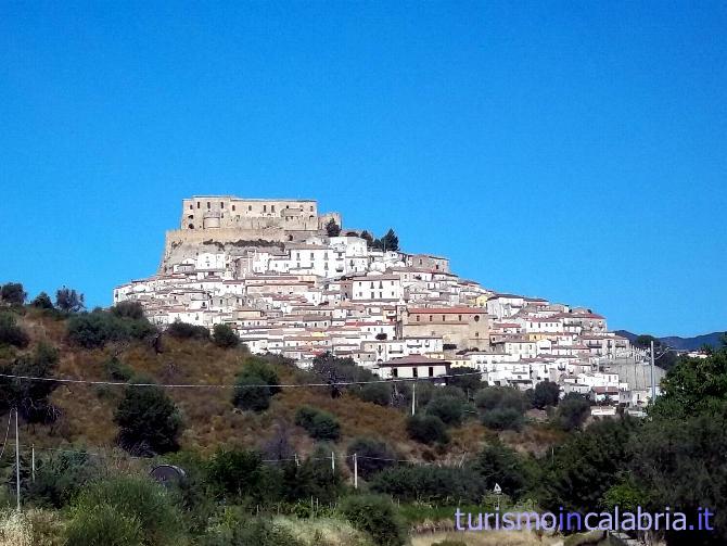 Veduta su Rocca Imperiale 