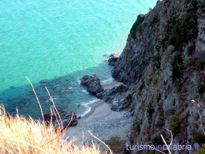 Davanti la Grotta di S. Gregorio