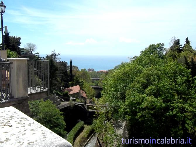 Affaccio dal Santuario sul Mare