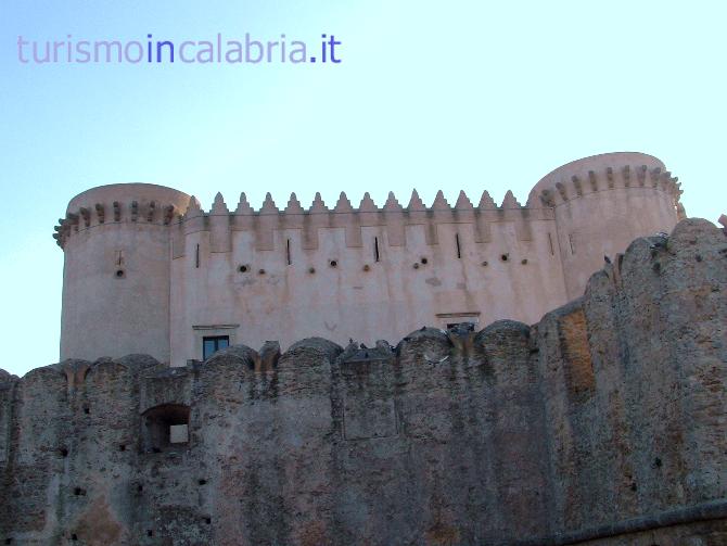 Castello Carafa Santa Severina