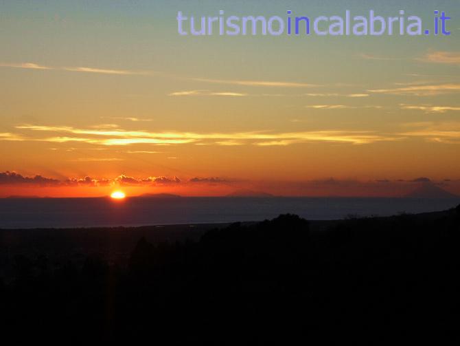 Tramonto sulle Eolie