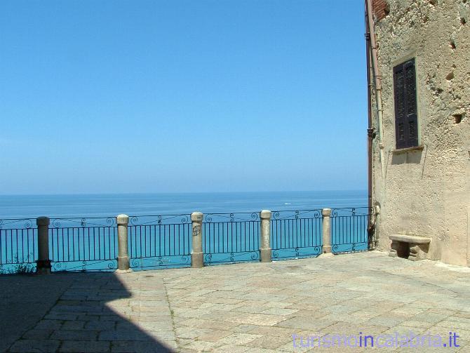 Un Balcone sul Mare a Tropea