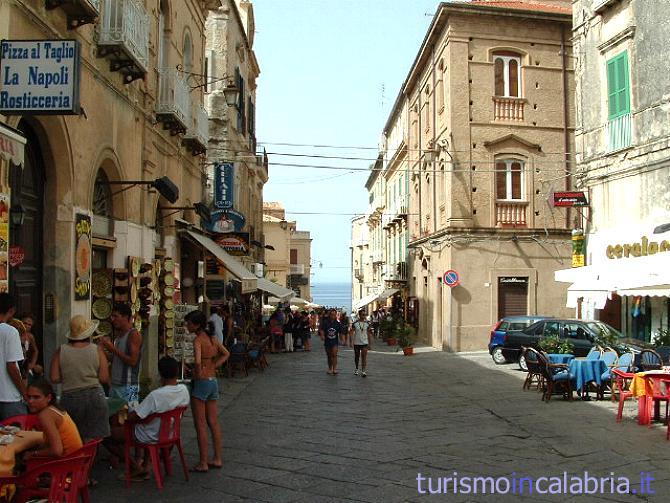 Passeggiata per il centro a Tropea