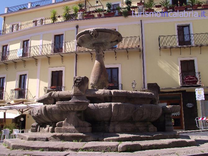 Fontana I Pisciriddi a Paola